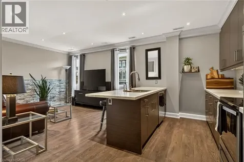 2 King Street West Dundas ON L9H 6Z1