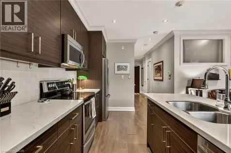 2 King Street West Dundas ON L9H 6Z1