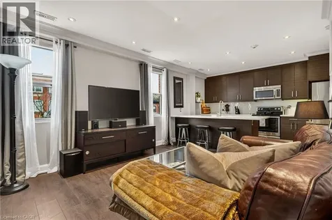 2 King Street West Dundas ON L9H 6Z1