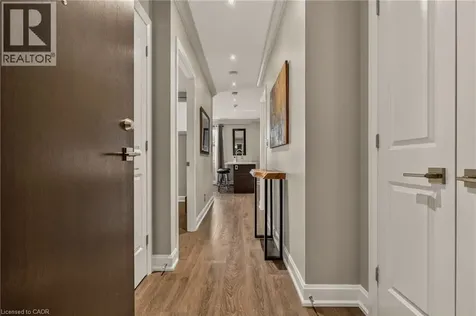 2 King Street West Dundas ON L9H 6Z1