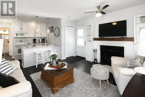 27 Dawson Drive Collingwood ON L9Y 5B4