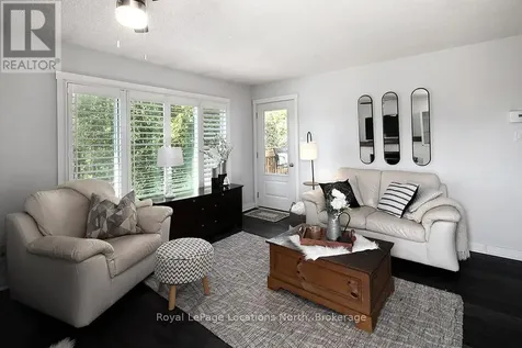 27 Dawson Drive Collingwood ON L9Y 5B4