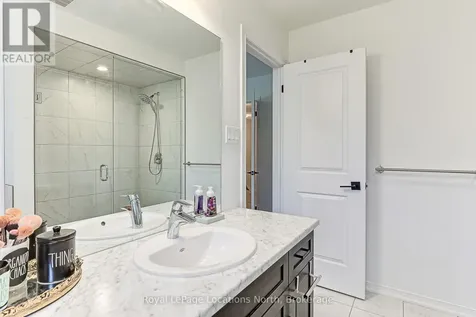 39 George Zubek Drive Collingwood ON L9Y 1M5