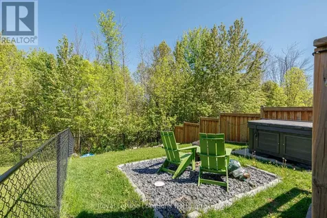 39 George Zubek Drive Collingwood ON L9Y 1M5