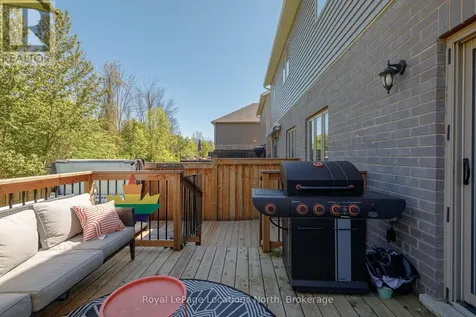 39 George Zubek Drive Collingwood ON L9Y 1M5