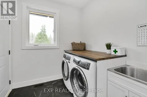 155 Delphi Lane Blue Mountains ON N0H 2P0