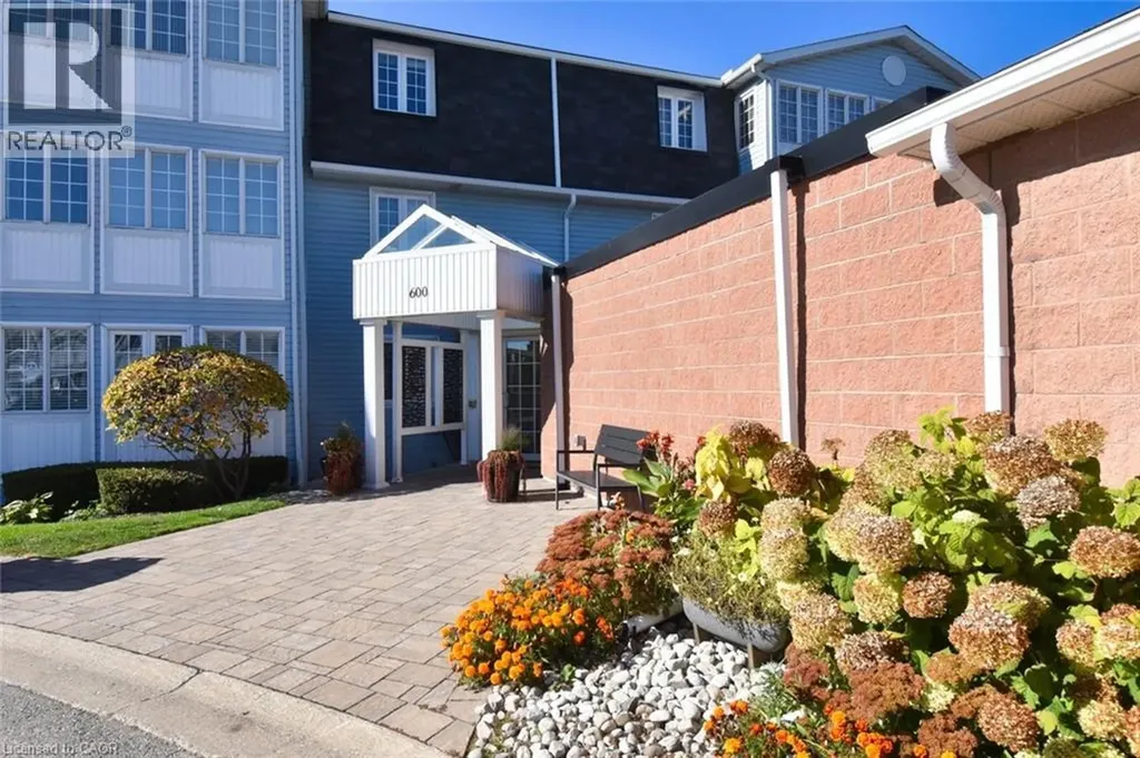 600 Silverbirch Boulevard Hamilton ON L0R 1W0