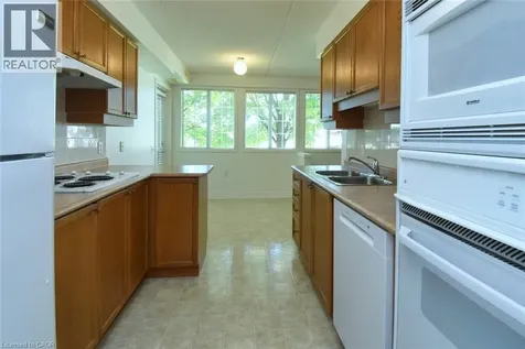 600 Silverbirch Boulevard Hamilton ON L0R 1W0