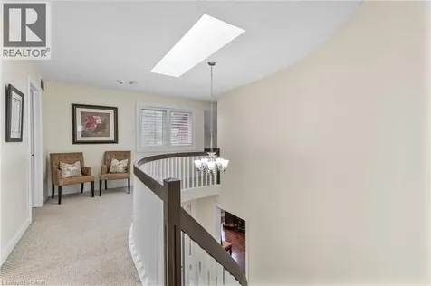 10 Vega Crescent Stoney Creek ON L8E 4S7