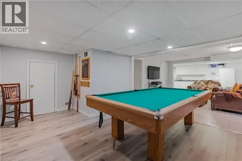 10 Vega Crescent Stoney Creek ON L8E 4S7