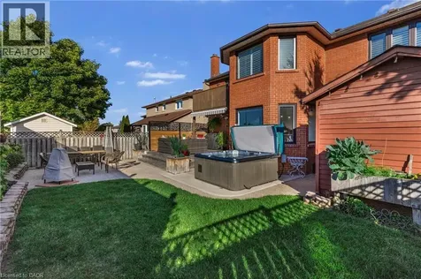 10 Vega Crescent Stoney Creek ON L8E 4S7