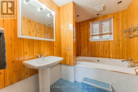 27 Ottawa Street Kapuskasing ON P5N 1Y6