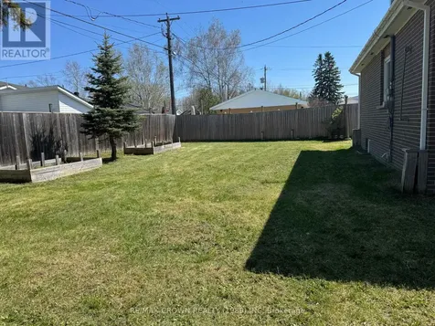 27 Ottawa Street Kapuskasing ON P5N 1Y6