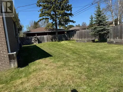 27 Ottawa Street Kapuskasing ON P5N 1Y6