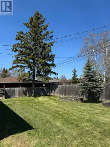 27 Ottawa Street Kapuskasing ON P5N 1Y6