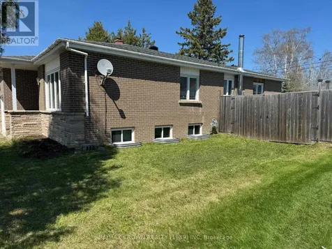27 Ottawa Street Kapuskasing ON P5N 1Y6