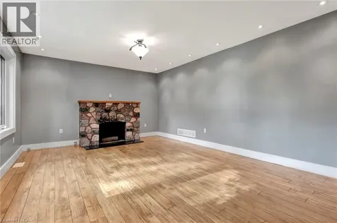 121 King Street East Stoney Creek ON L8G 1L2