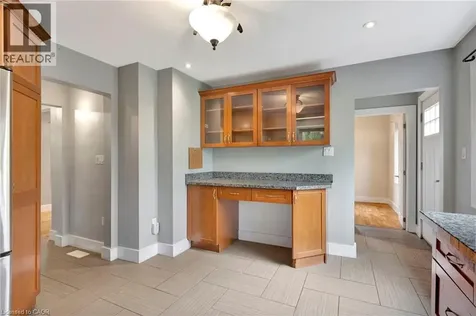 121 King Street East Stoney Creek ON L8G 1L2