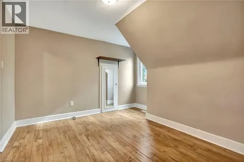 121 King Street East Stoney Creek ON L8G 1L2