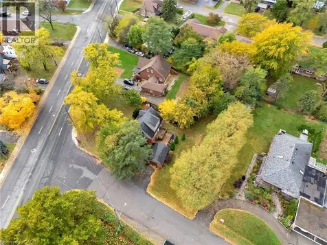 121 King Street East Stoney Creek ON L8G 1L2