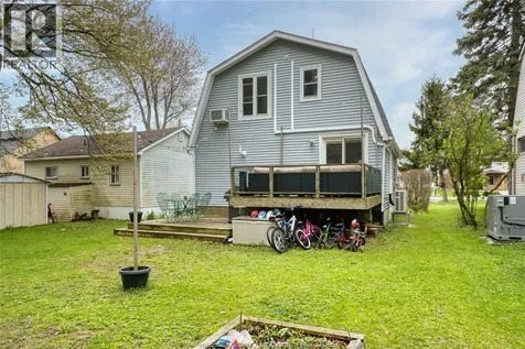 374 Lakewood Drive Amherstburg ON N9V 2Y8