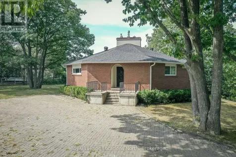 10 Sunset Court Wasaga Beach ON L9Z 2A9