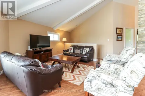 10 Sunset Court Wasaga Beach ON L9Z 2A9