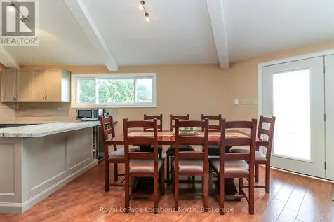 10 Sunset Court Wasaga Beach ON L9Z 2A9