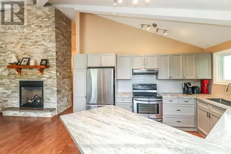 10 Sunset Court Wasaga Beach ON L9Z 2A9