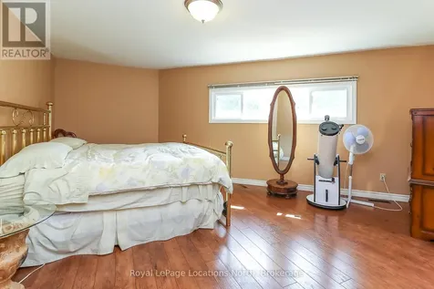 10 Sunset Court Wasaga Beach ON L9Z 2A9