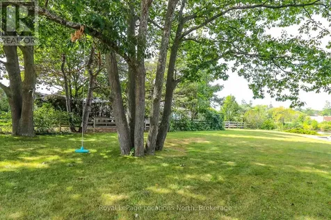 10 Sunset Court Wasaga Beach ON L9Z 2A9