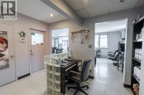 219 Lochiel Street Sarnia ON N7T 4C8