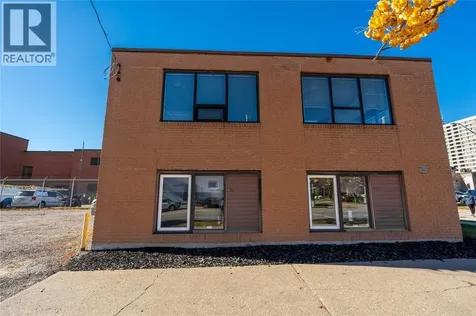 219 Lochiel Street Sarnia ON N7T 4C8