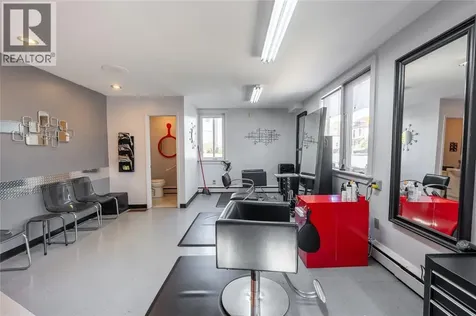 219 Lochiel Street Sarnia ON N7T 4C8