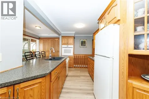 638 Broad Street West Dunnville ON N1A 1T7