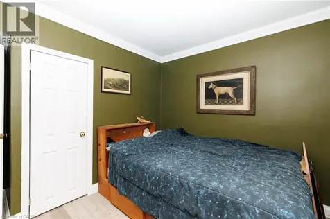638 Broad Street West Dunnville ON N1A 1T7