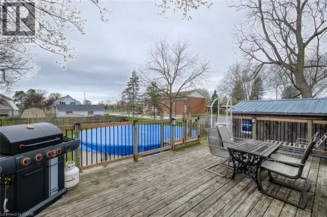 638 Broad Street West Dunnville ON N1A 1T7
