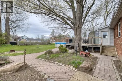 638 Broad Street West Dunnville ON N1A 1T7