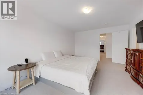 91 Pony Way Kitchener ON N2R 0R8