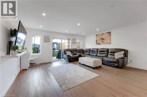 91 Pony Way Kitchener ON N2R 0R8