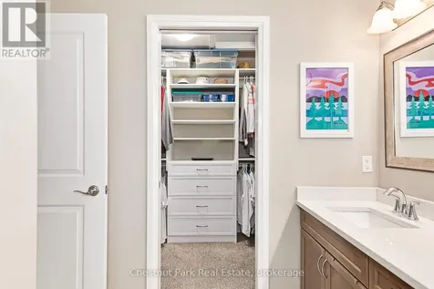 122 Conservation Way Collingwood ON L9Y 0G9
