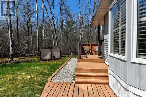 18 Prince Charles Avenue Springwater ON L0L 1P0