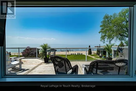 8 Tiny Beaches Road South Tiny ON L0L 2J0