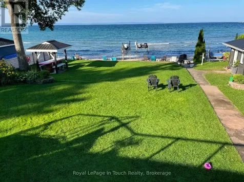 8 Tiny Beaches Road South Tiny ON L0L 2J0