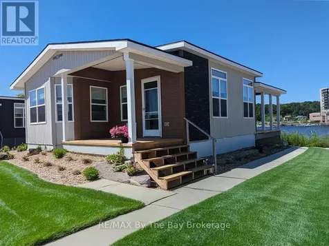3282 Ogdens Beach Road Tay ON L9S 2K6