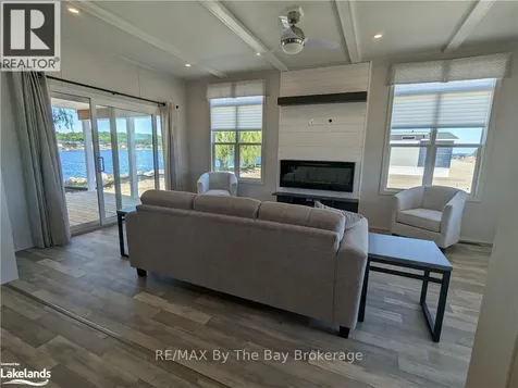 3282 Ogdens Beach Road Midland ON L9S 2K6