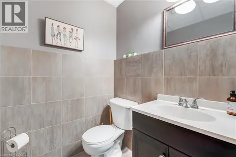 10 Glebe Street Cambridge ON N1S 2P1