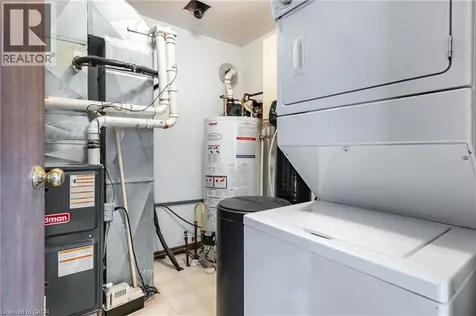 10 Glebe Street Cambridge ON N1S 2P1