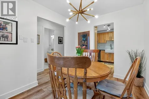 912 Dynes Road Ottawa ON K2C 0G8