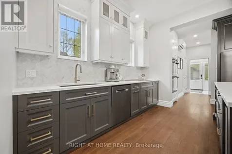 56 Chestnut Avenue Brantford ON N3T 4C2